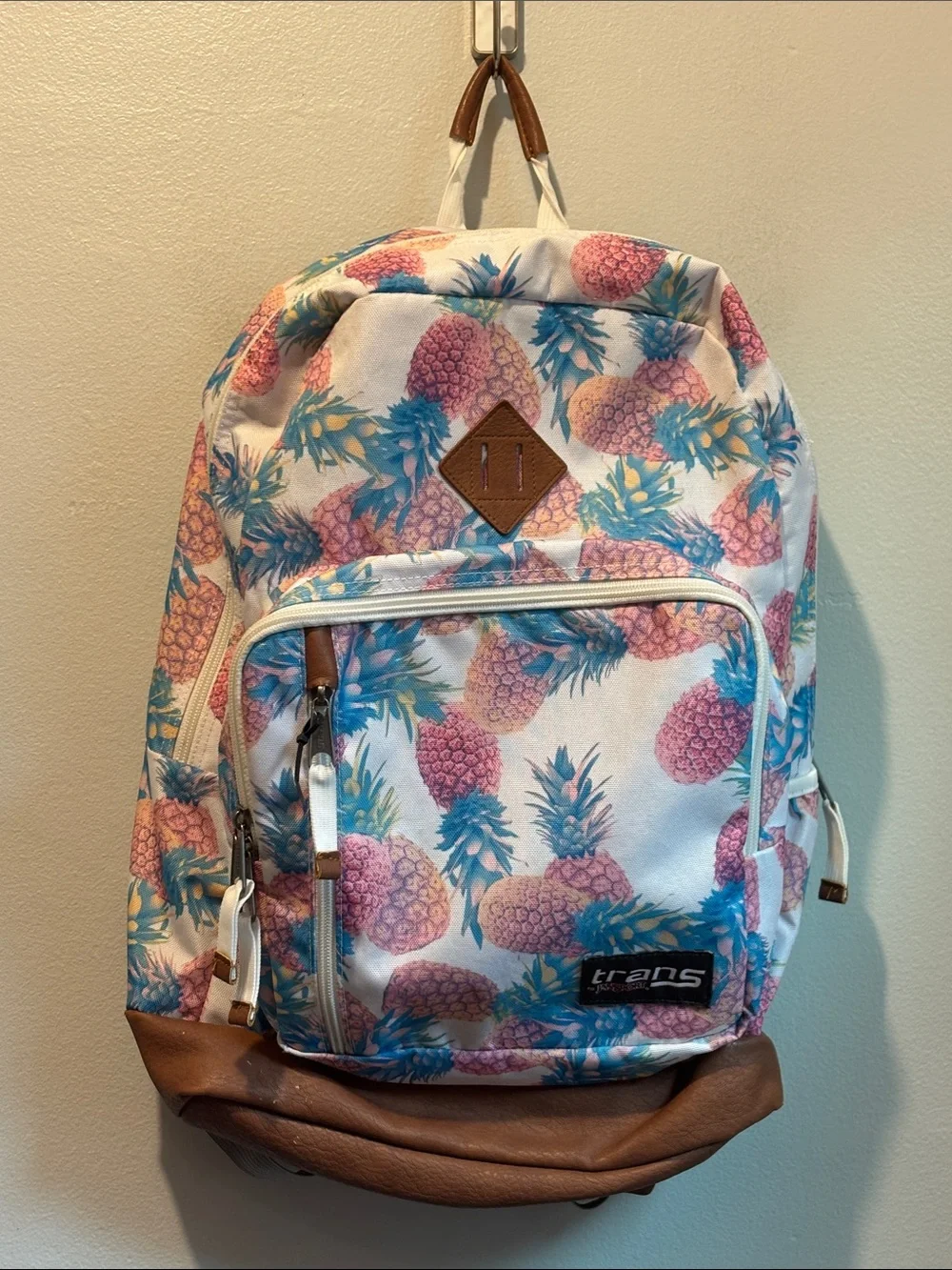 Jansport small rip